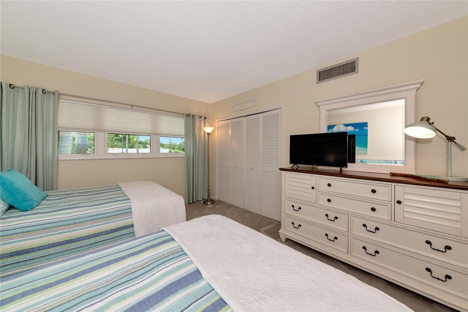 Condominium at 7461 W COUNTRY CLUB DR N #203, SARASOTA, photo 27 of 75