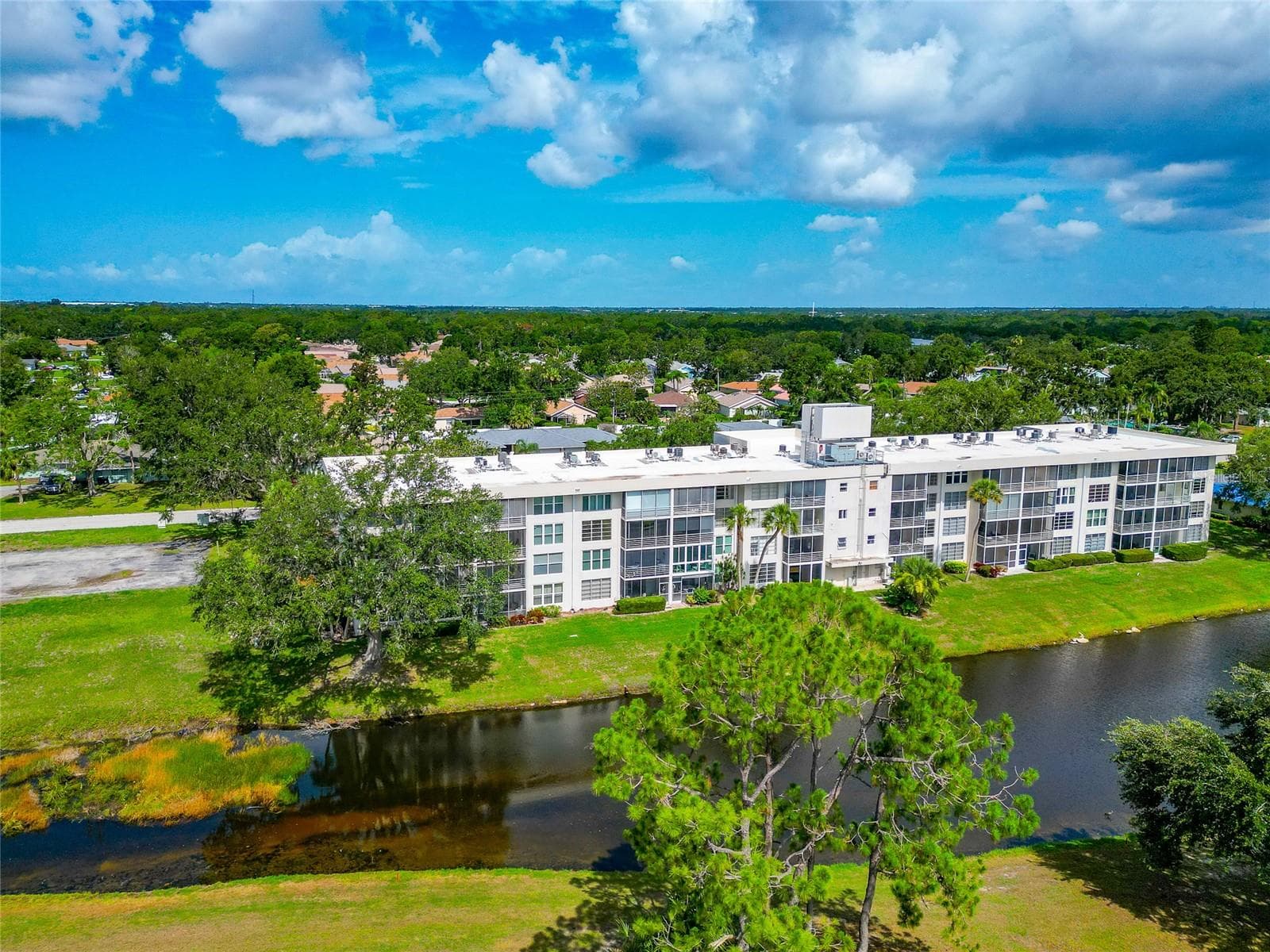 Condominium at 7461 W COUNTRY CLUB DR N #203, SARASOTA, photo 55 of 75
