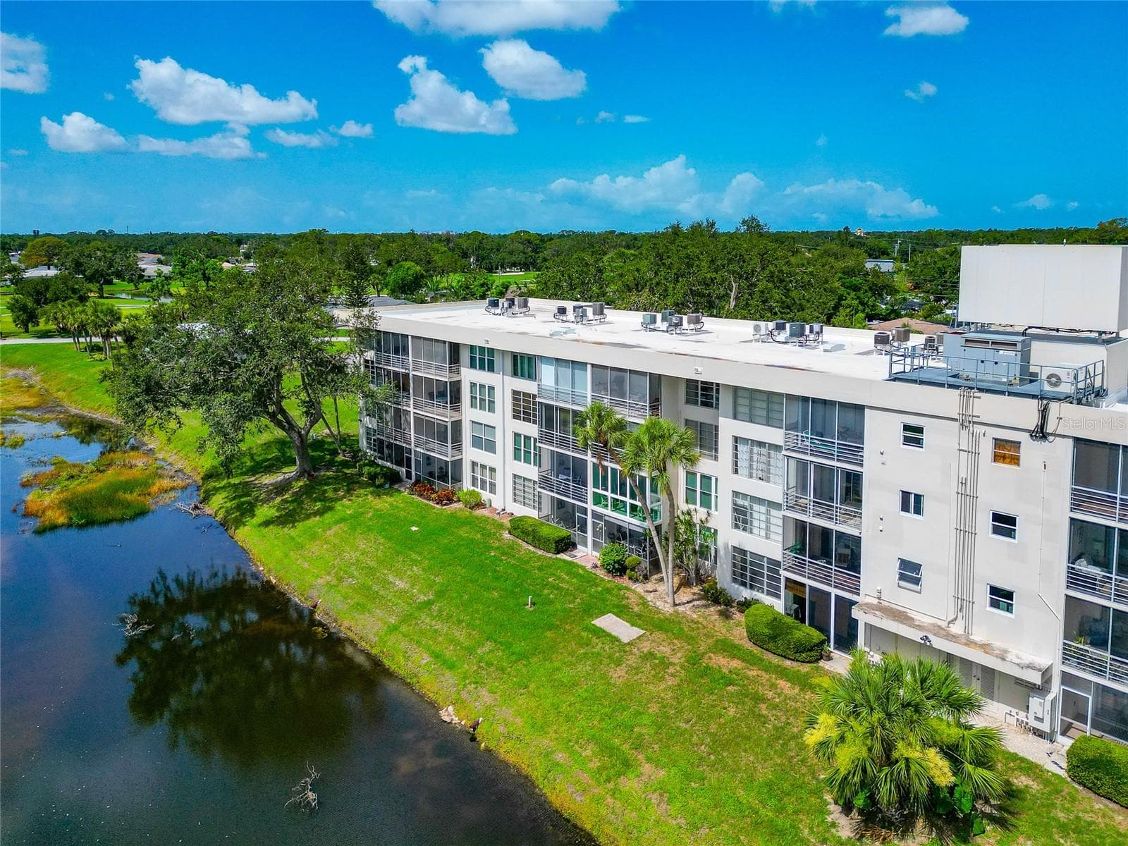 Condominium at 7461 W COUNTRY CLUB DR N #203, SARASOTA, photo 73 of 75