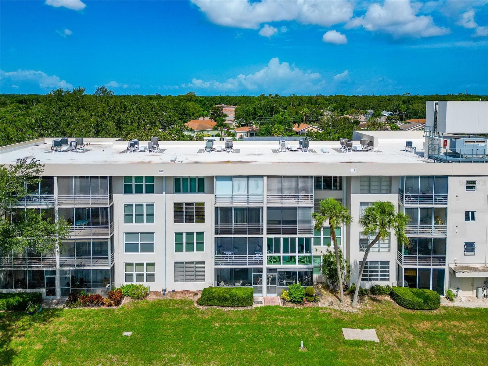 Condominium at 7461 W COUNTRY CLUB DR N #203, SARASOTA, photo 74 of 75