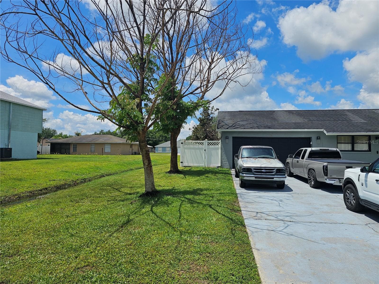 Single Family Residence at 724 DEL RAY DR, KISSIMMEE, photo 6 of 17