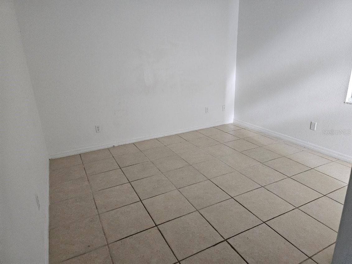 Single Family Residence at 724 DEL RAY DR, KISSIMMEE, photo 14 of 17