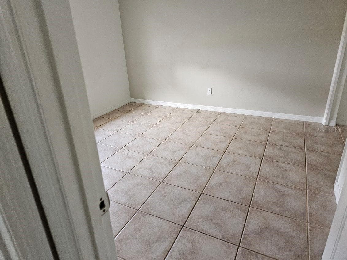 Single Family Residence at 724 DEL RAY DR, KISSIMMEE, photo 16 of 17