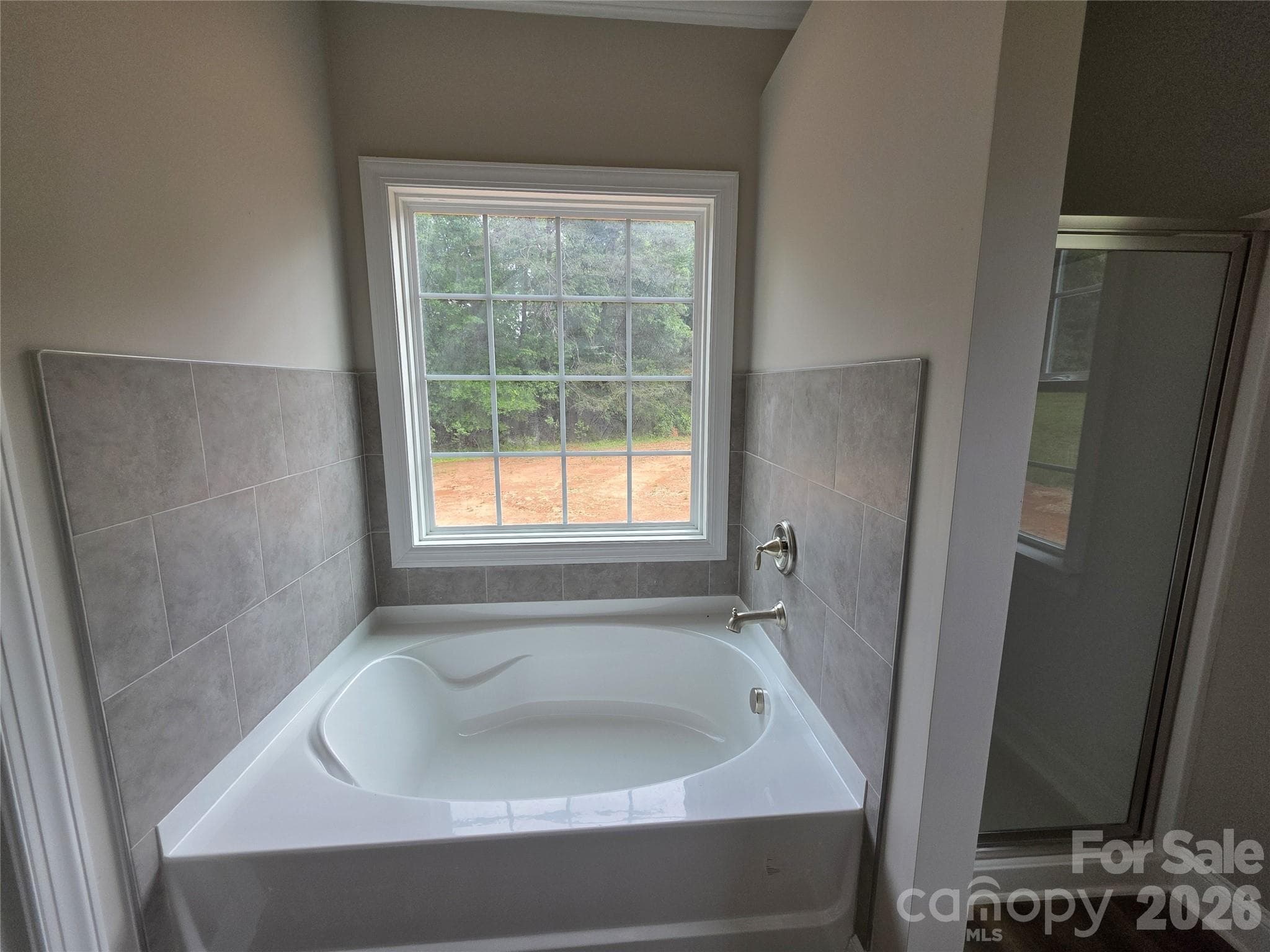 Garden Tub and Shower - 125 Kiser Street, Bessemer City