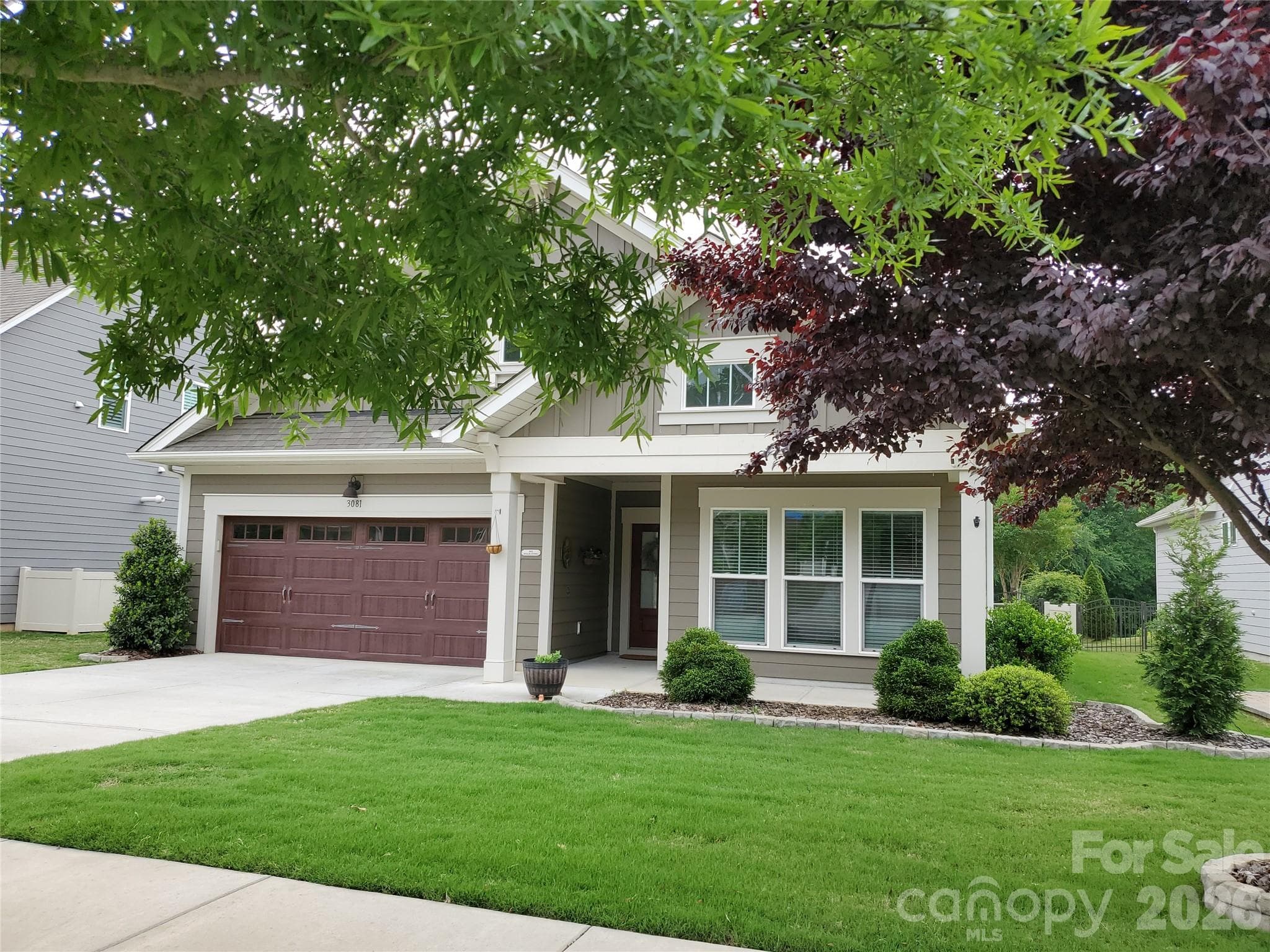 Front View - 3081 Spring Forest Road, Harrisburg