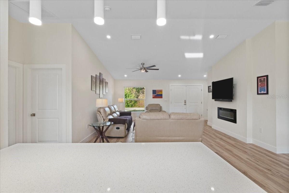 Single Family Residence at 2405 VANCOUVER LN, NORTH PORT, photo 15 of 32