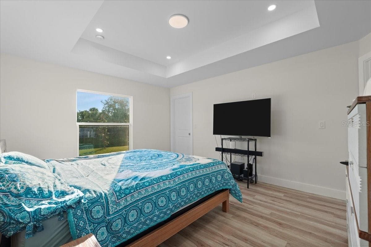 Single Family Residence at 2405 VANCOUVER LN, NORTH PORT, photo 17 of 32