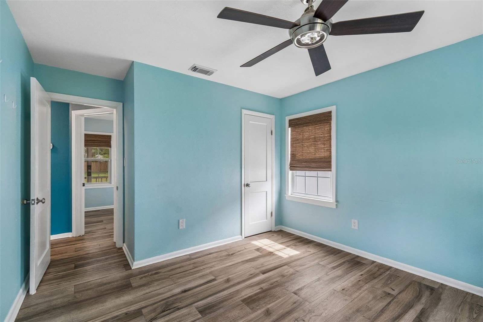 Single Family Residence at 1304 E KNOLLWOOD ST, TAMPA, photo 18 of 30