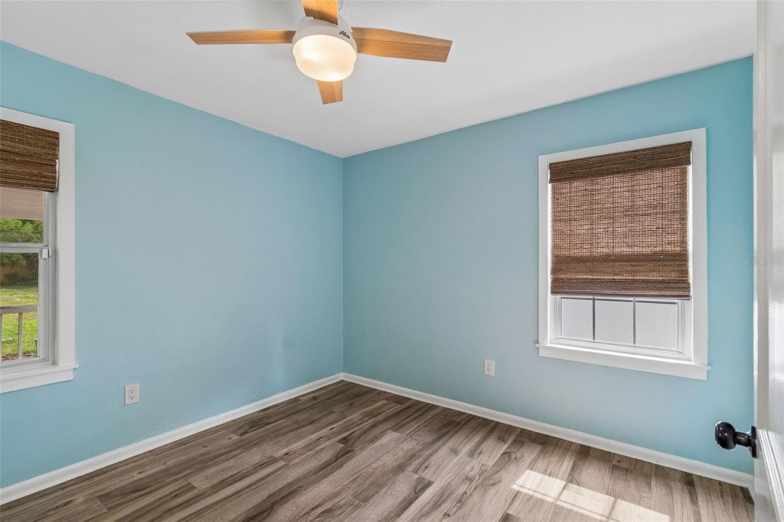 Single Family Residence at 1304 E KNOLLWOOD ST, TAMPA, photo 20 of 30