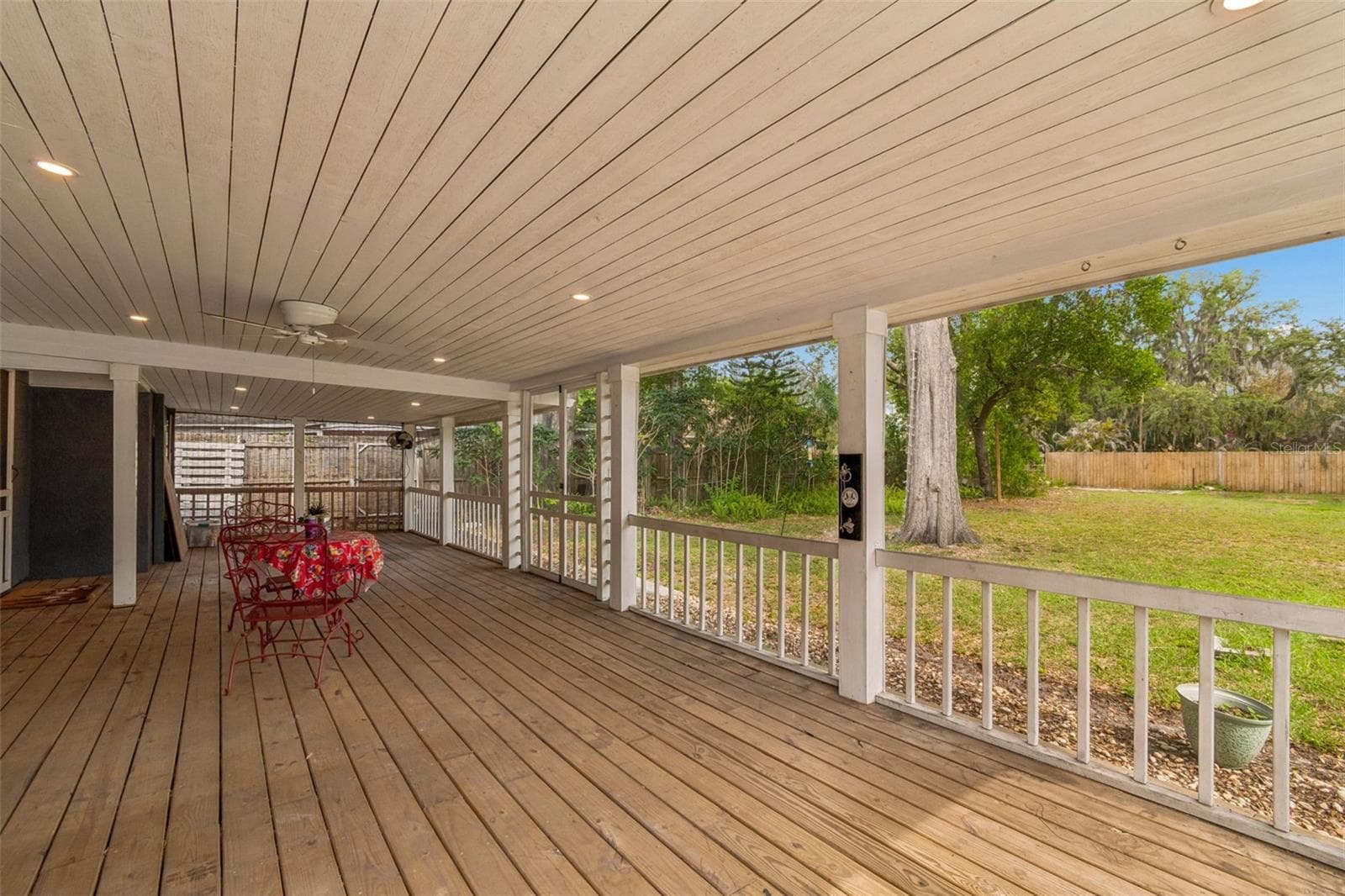 Single Family Residence at 1304 E KNOLLWOOD ST, TAMPA, photo 22 of 30