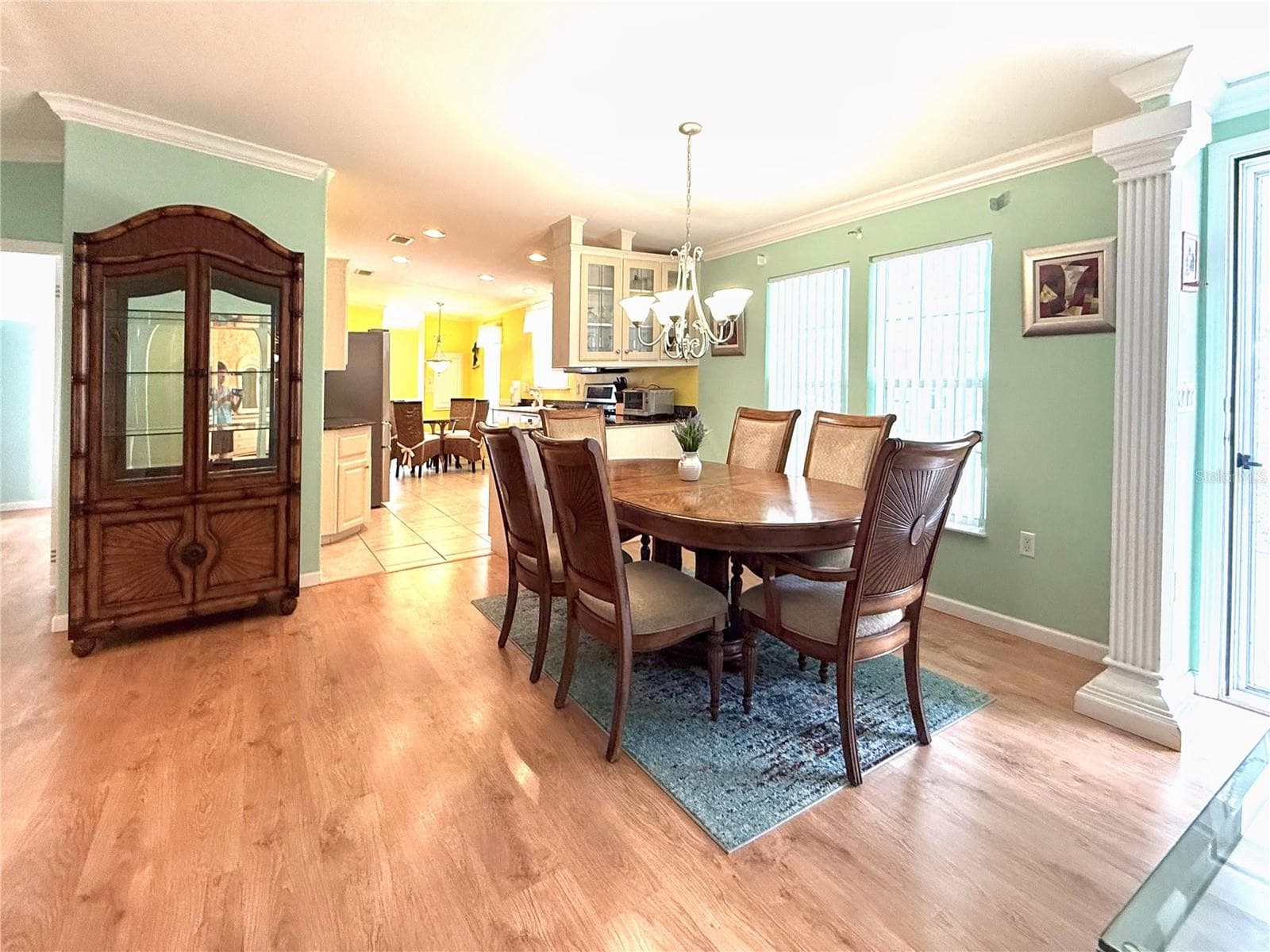 Manufactured Home at 194 S PORT ROYAL LN, APOLLO BEACH, photo 7 of 38