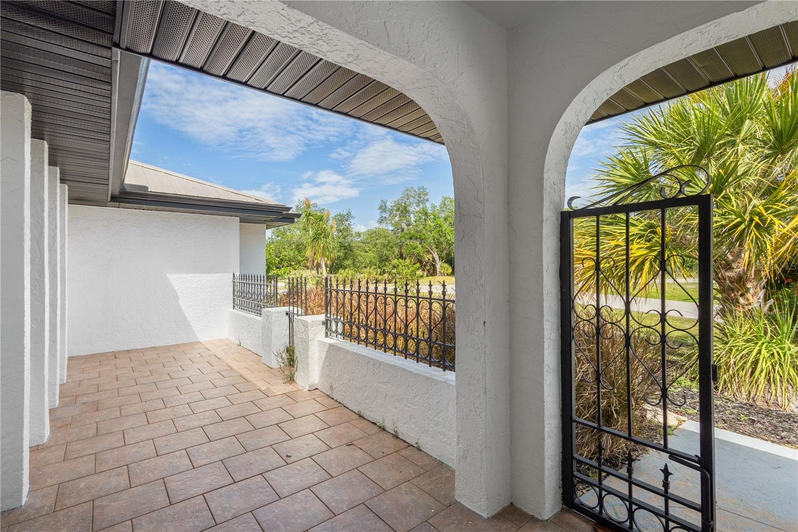 Single Family Residence at 19723 MIDWAY BLVD, PORT CHARLOTTE, photo 6 of 40