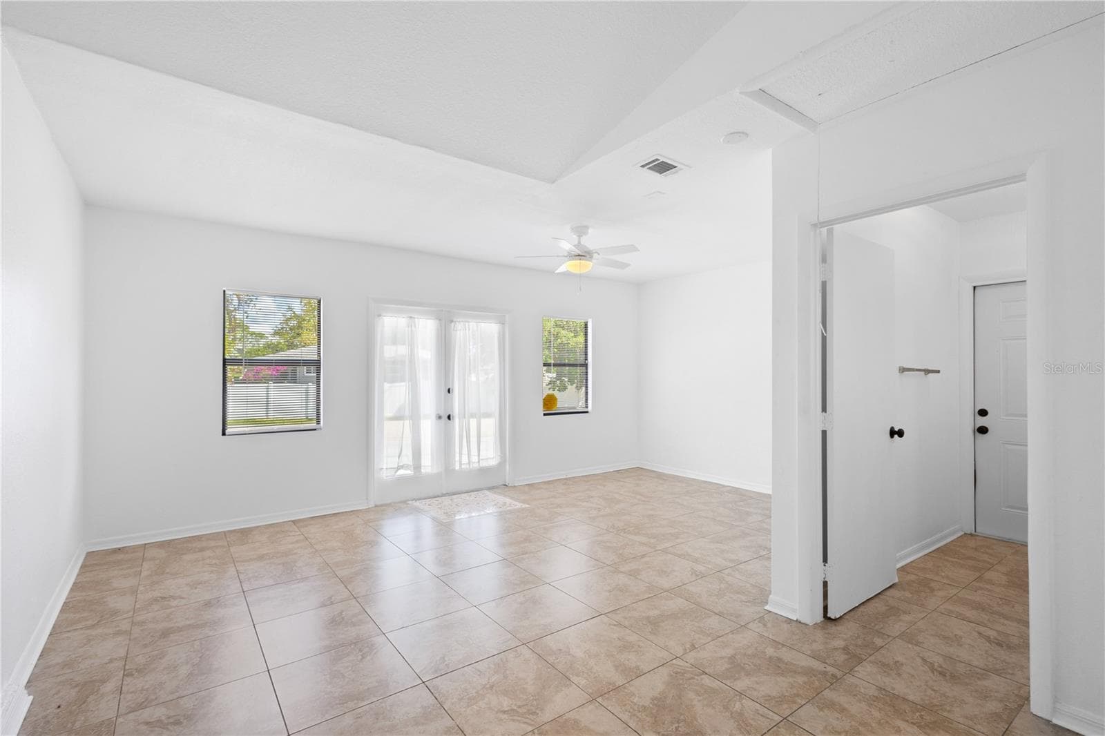 Single Family Residence at 19723 MIDWAY BLVD, PORT CHARLOTTE, photo 22 of 40