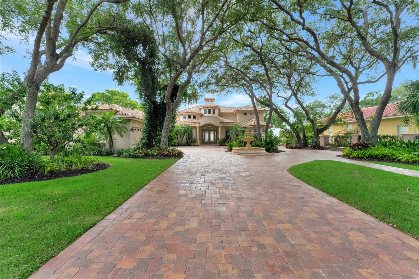 Paver Driveway - 416 81ST ST W, BRADENTON
