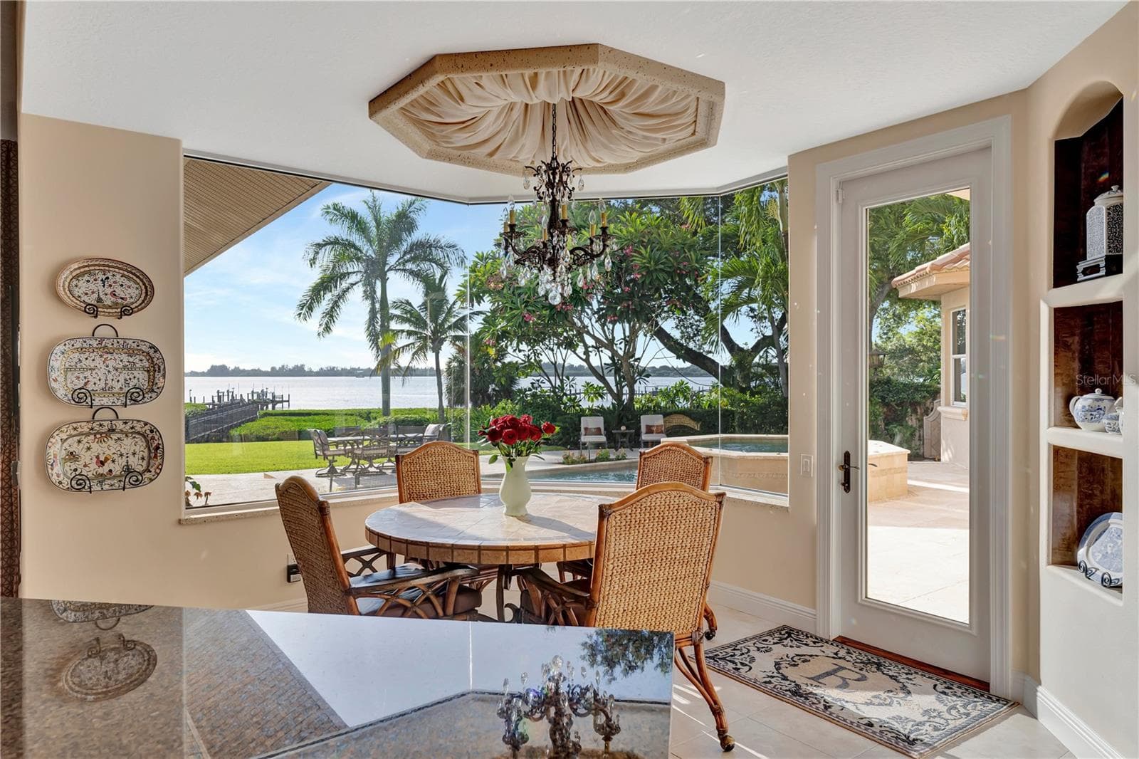 Breakfast Nook - 416 81ST ST W, BRADENTON