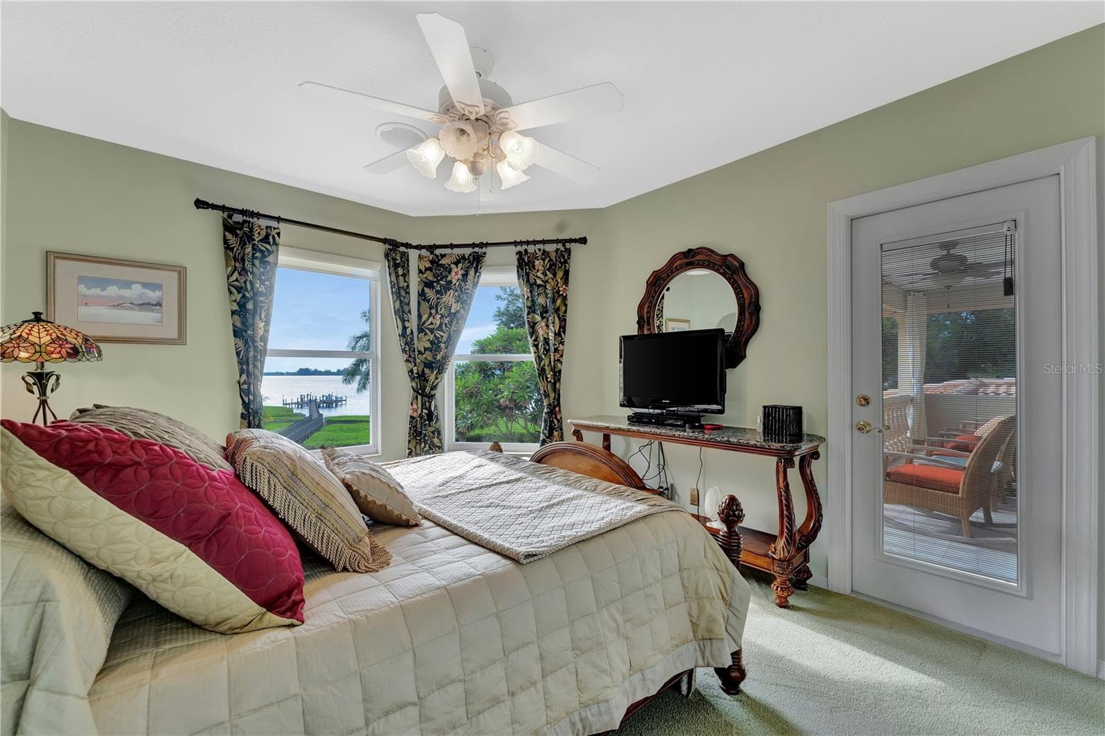 South Guest Room - 416 81ST ST W, BRADENTON