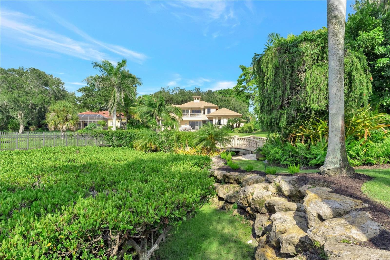 Lagoon - 416 81ST ST W, BRADENTON