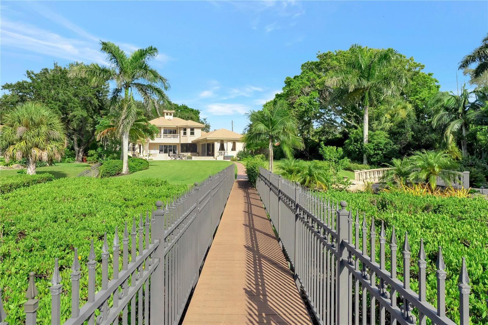Evergrain Dock Pathway - 416 81ST ST W, BRADENTON