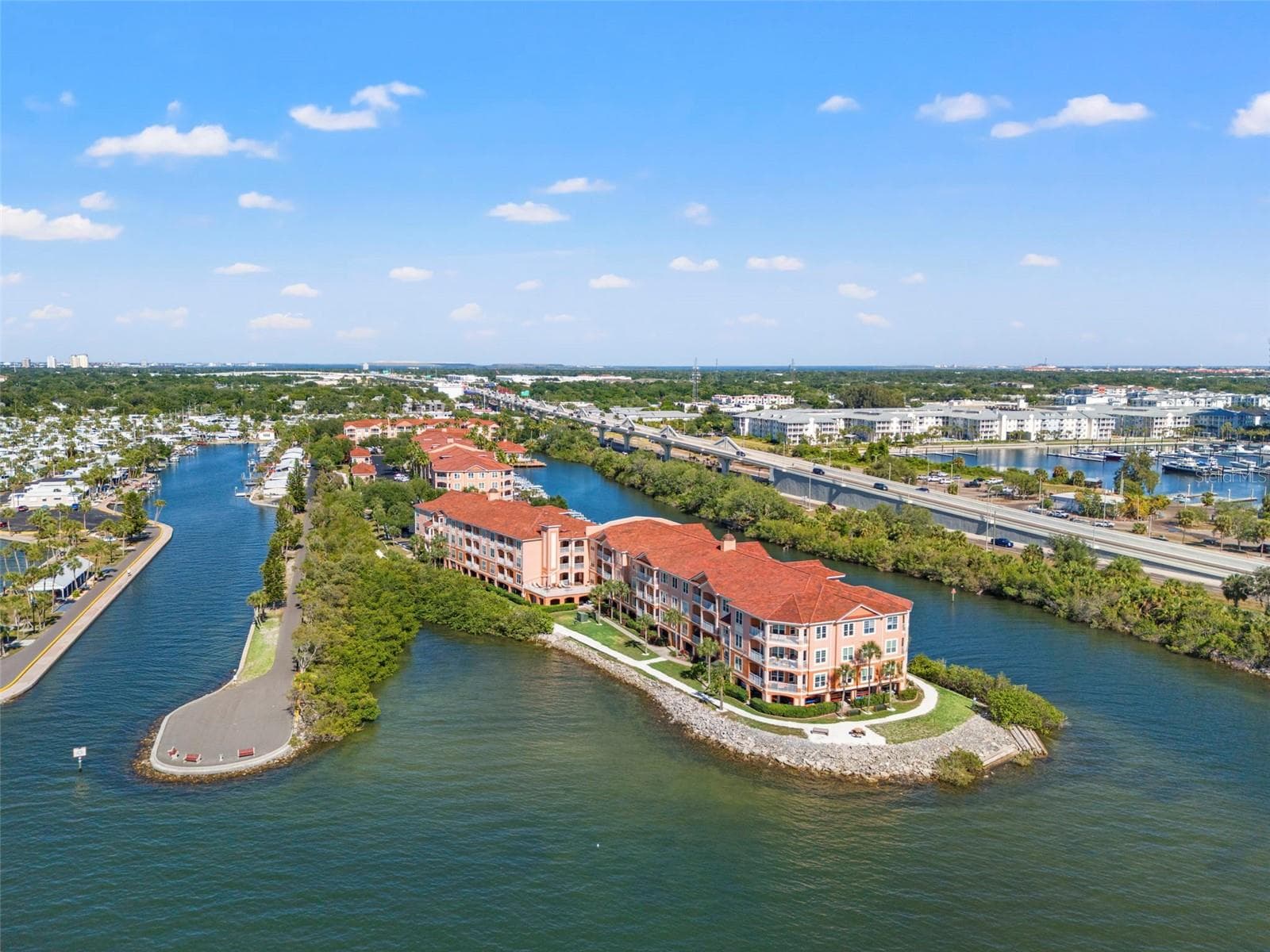 Condominium at 5000 CULBREATH KEY WAY #1-107, TAMPA, photo 50 of 60