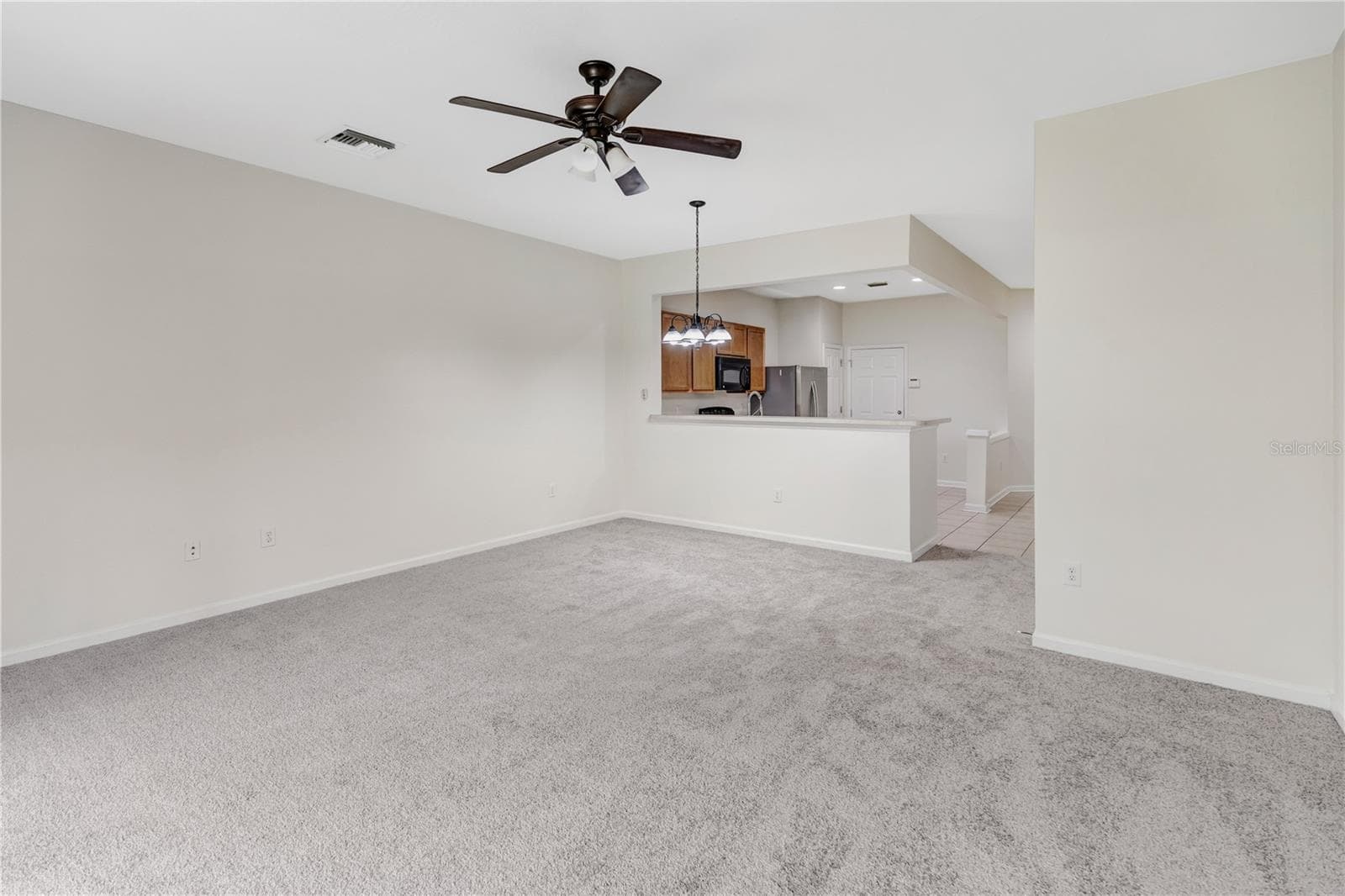 Townhouse at 10135 POST HARVEST DR, RIVERVIEW, photo 10 of 42