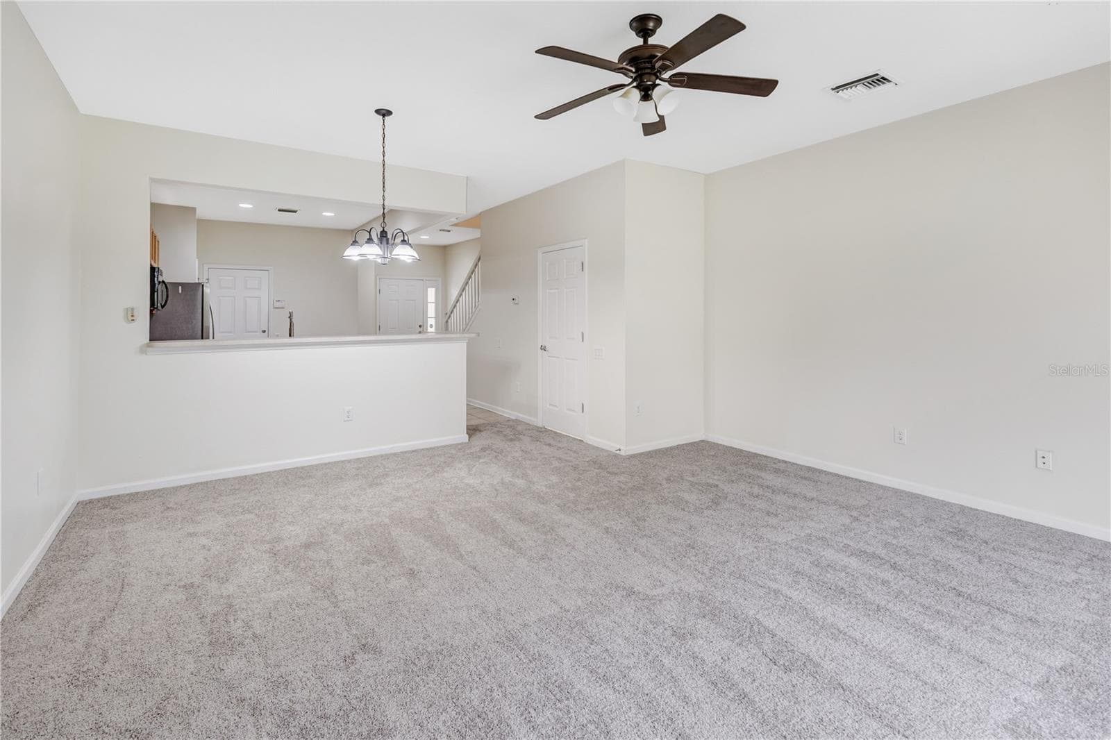 Townhouse at 10135 POST HARVEST DR, RIVERVIEW, photo 11 of 42