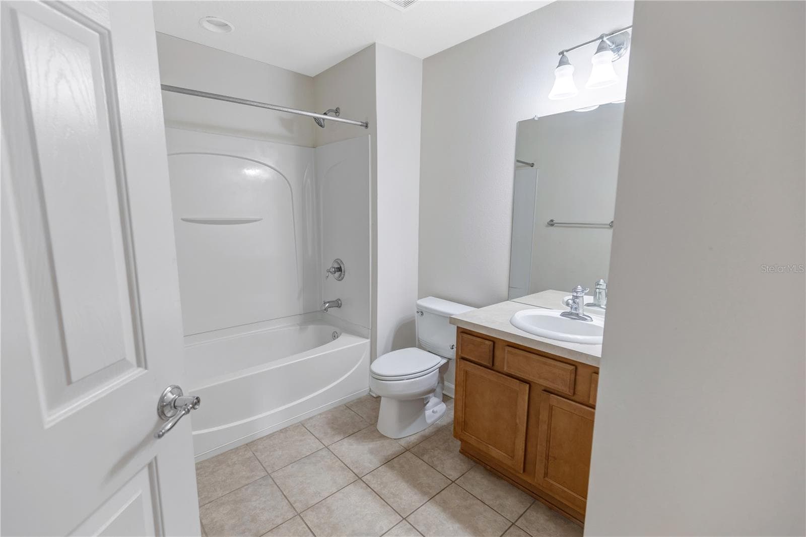 Townhouse at 10135 POST HARVEST DR, RIVERVIEW, photo 27 of 42