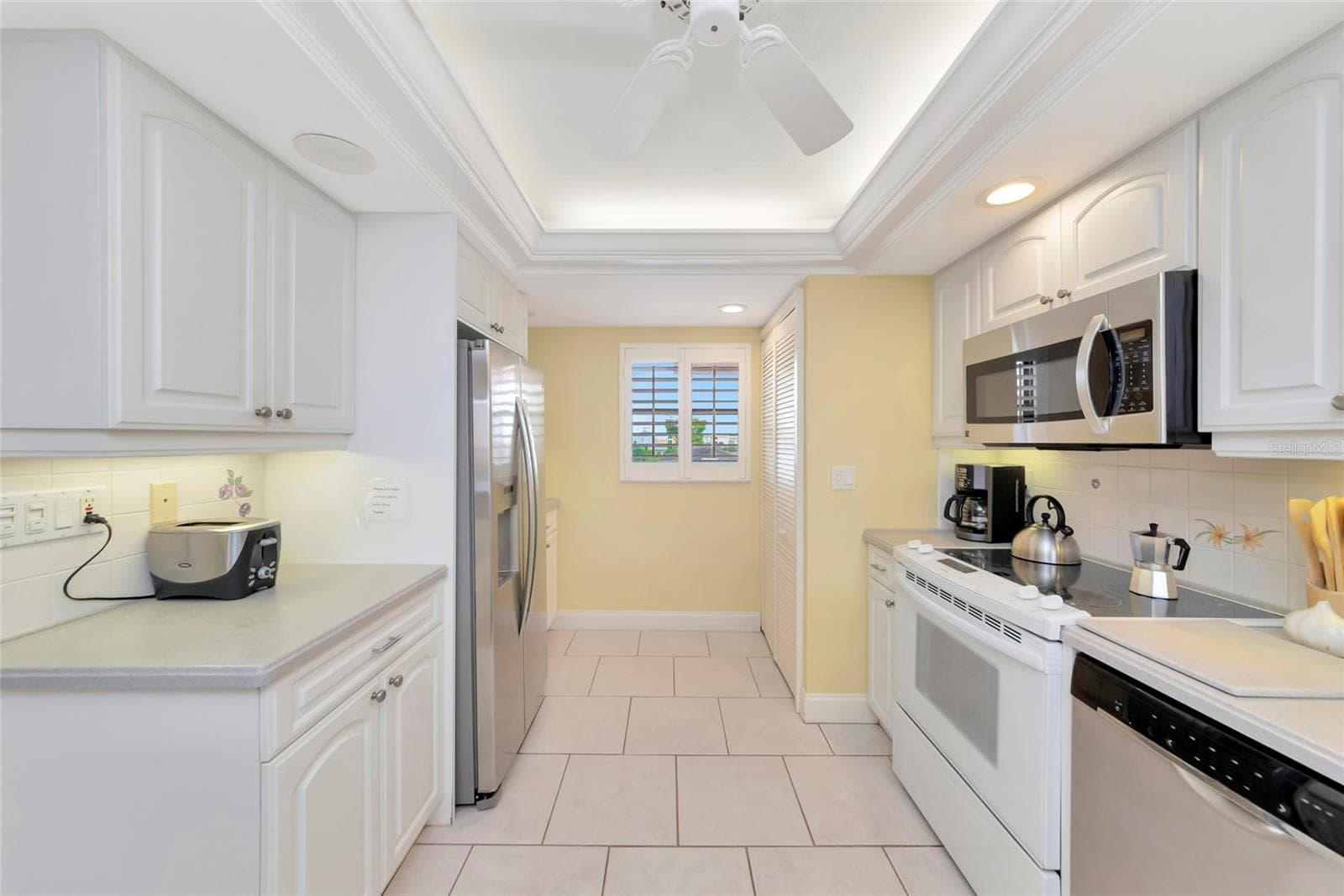 Condominium at 6480 MIDNIGHT PASS RD #503, SARASOTA, photo 11 of 61