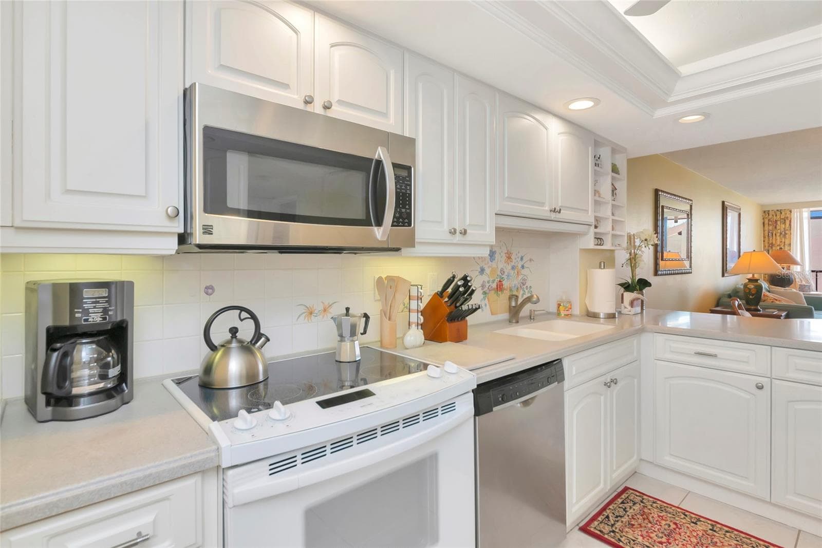 Condominium at 6480 MIDNIGHT PASS RD #503, SARASOTA, photo 12 of 61