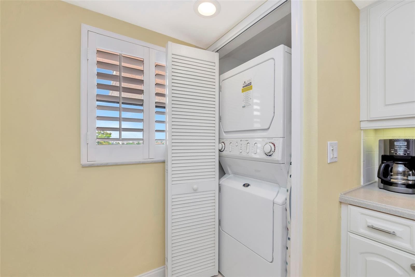Condominium at 6480 MIDNIGHT PASS RD #503, SARASOTA, photo 14 of 61
