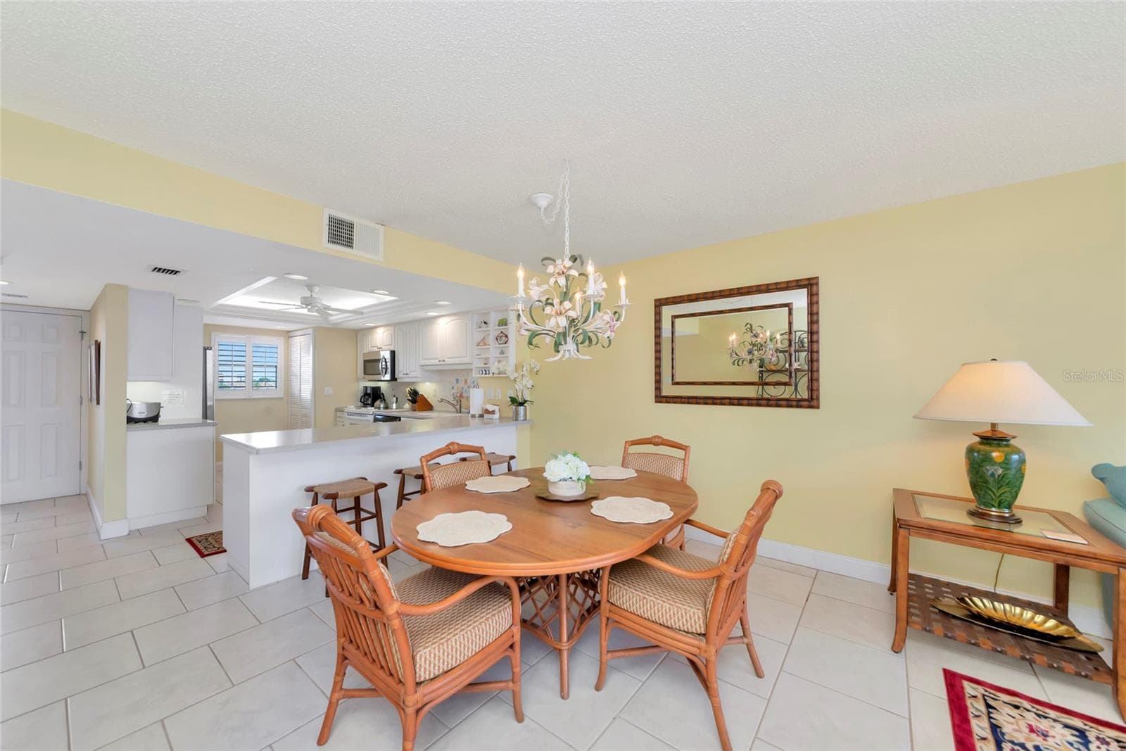 Condominium at 6480 MIDNIGHT PASS RD #503, SARASOTA, photo 16 of 61