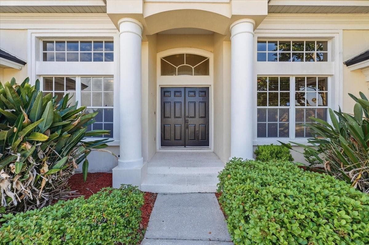Single Family Residence at 5628 WOODWIND HILLS DR, LAKELAND, photo 4 of 84