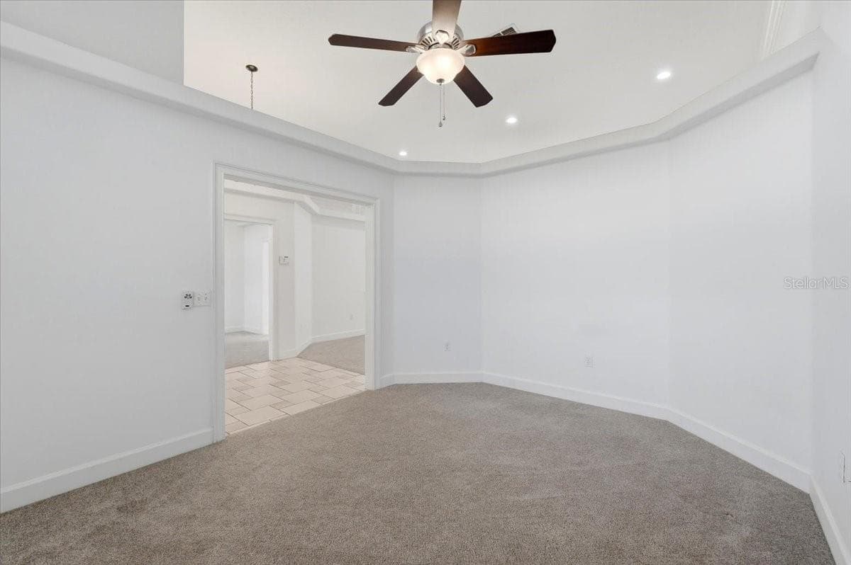 Single Family Residence at 5628 WOODWIND HILLS DR, LAKELAND, photo 25 of 84