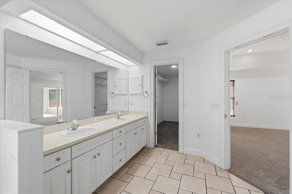Primary Bath - 5628 WOODWIND HILLS DR, LAKELAND