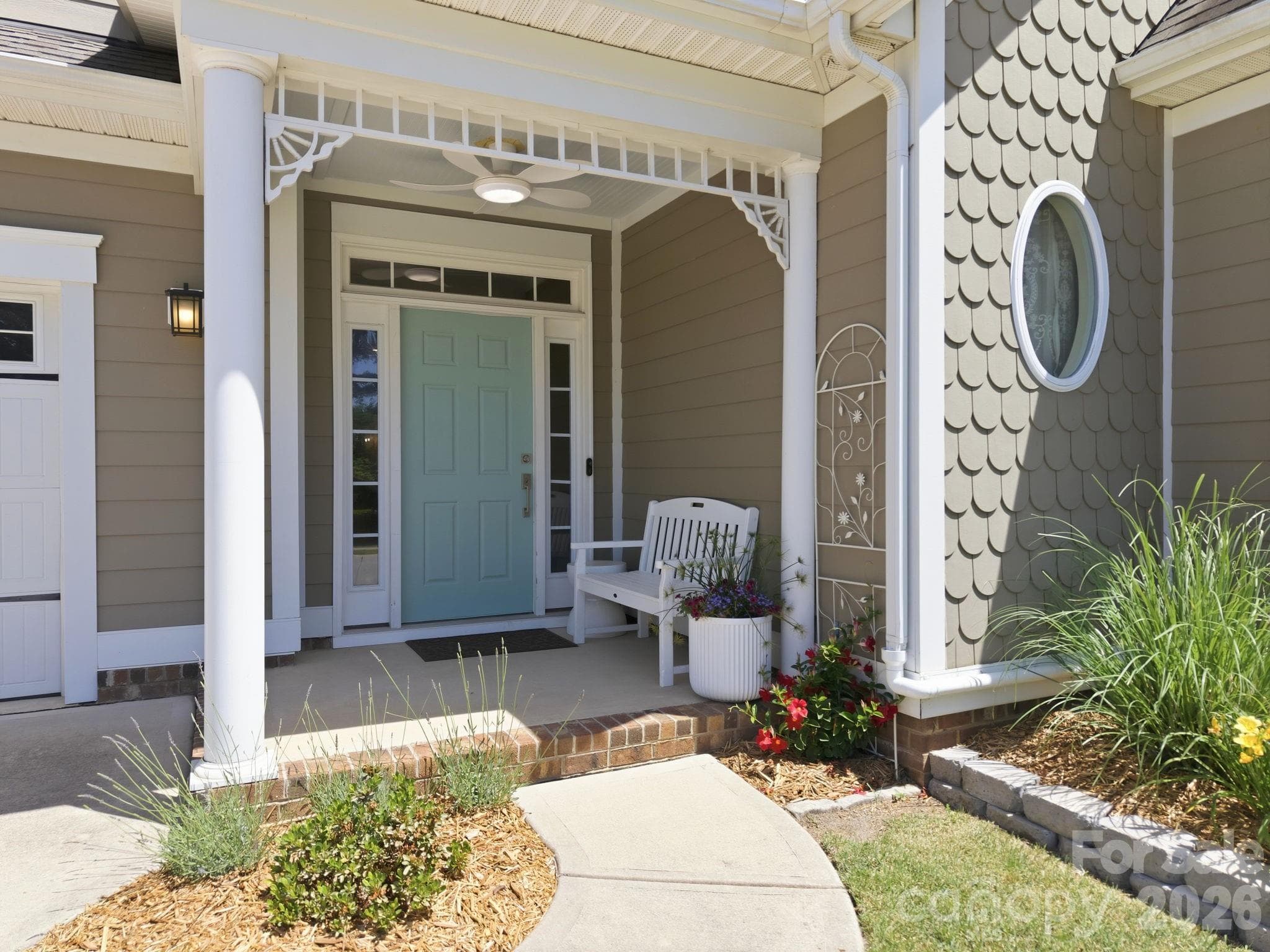 Single Family Residence at Huntersville, photo 8 of 44