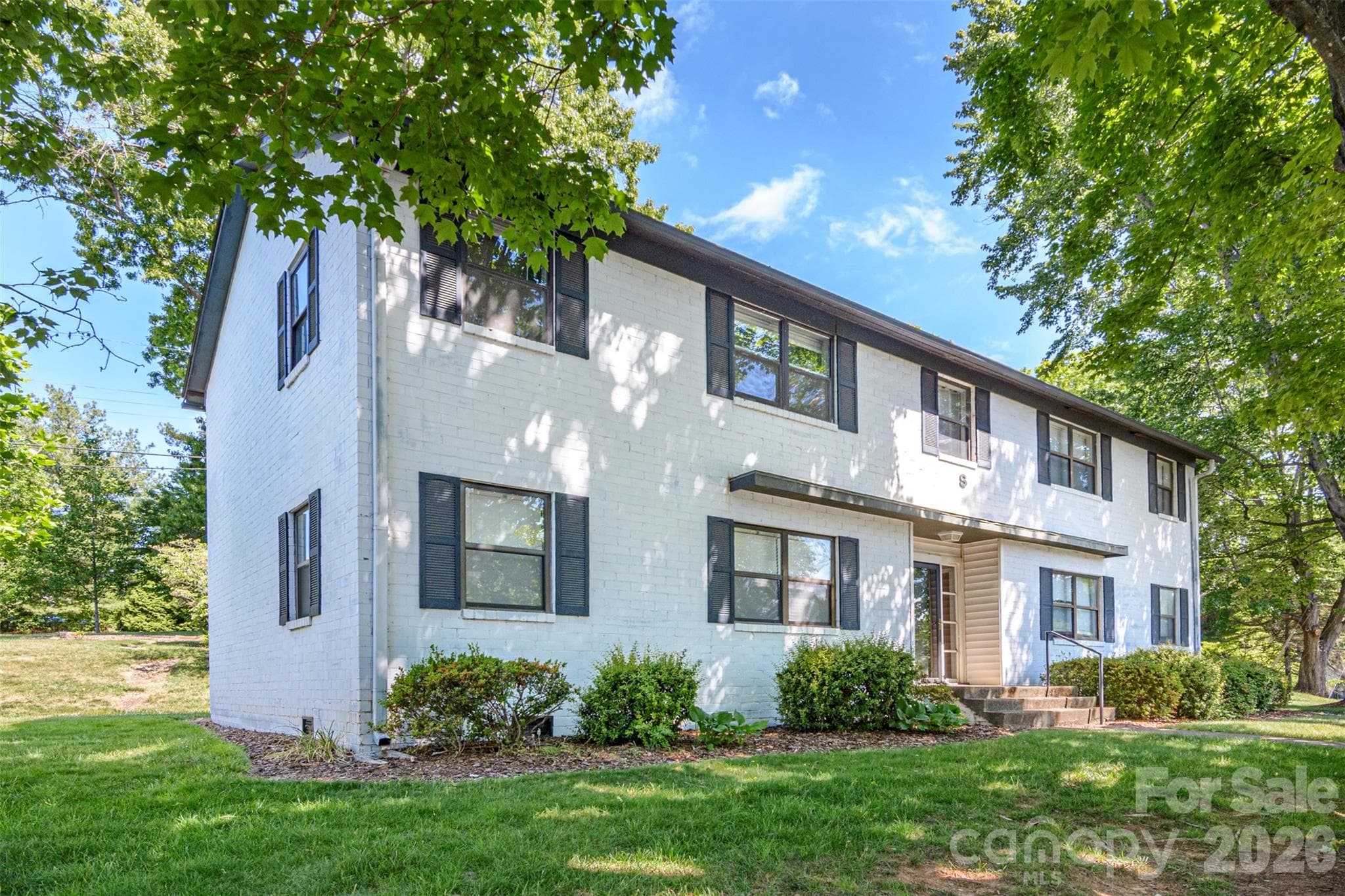 Upper Left Unit - Asheville