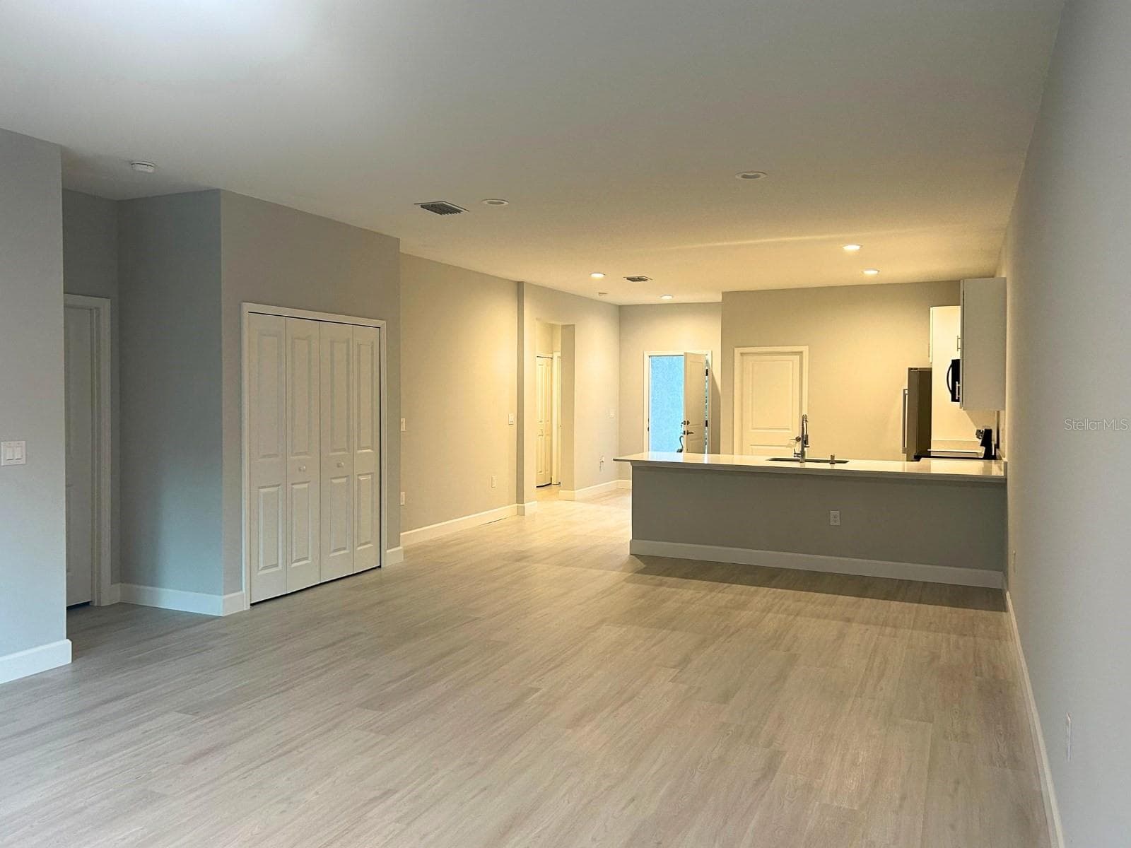 Kitchen/Living room - 10385 PORT EVERGLADES ST, PORT CHARLOTTE