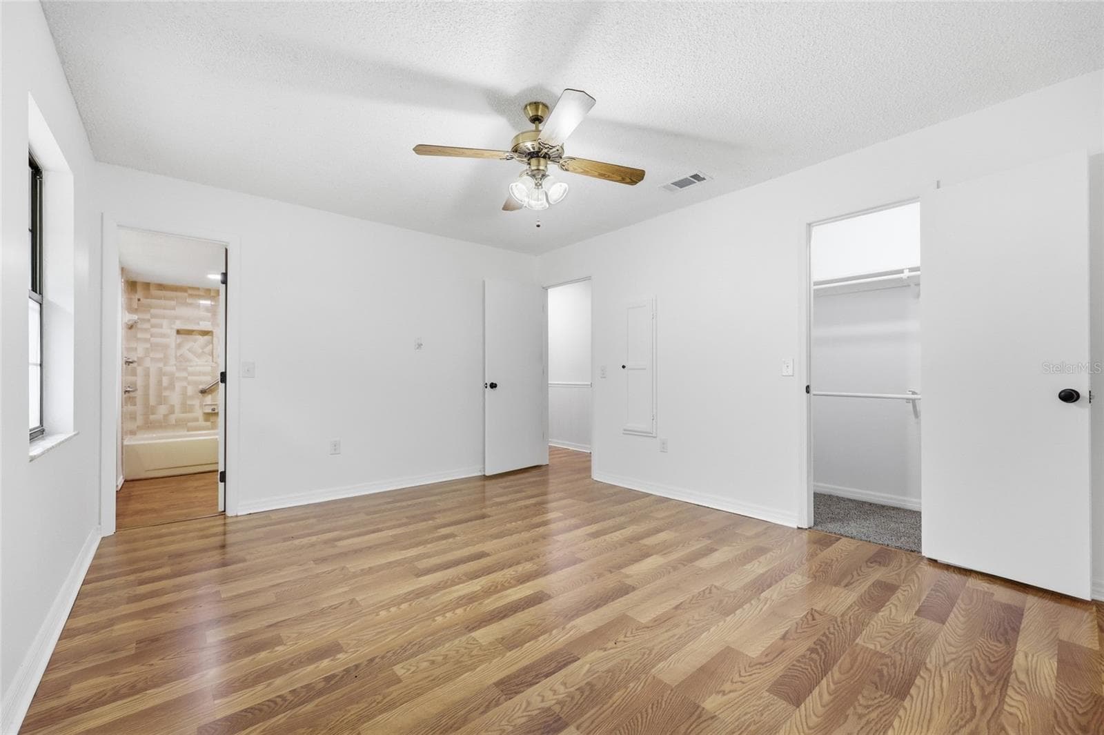 Single Family Residence at 4803 W STATE ROAD 238, LAKE BUTLER, photo 13 of 35
