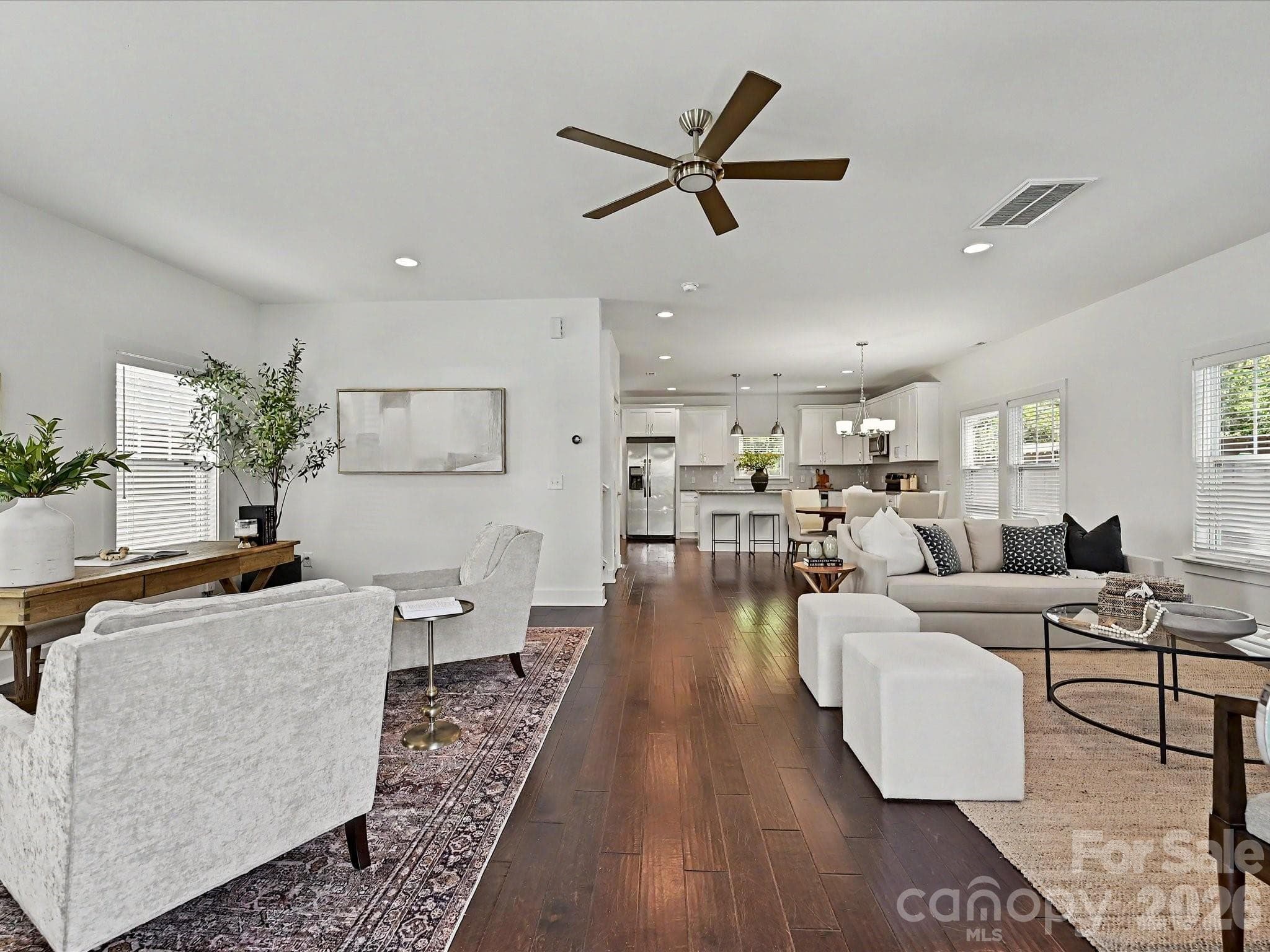 Single Family Residence at Charlotte, photo 4 of 37