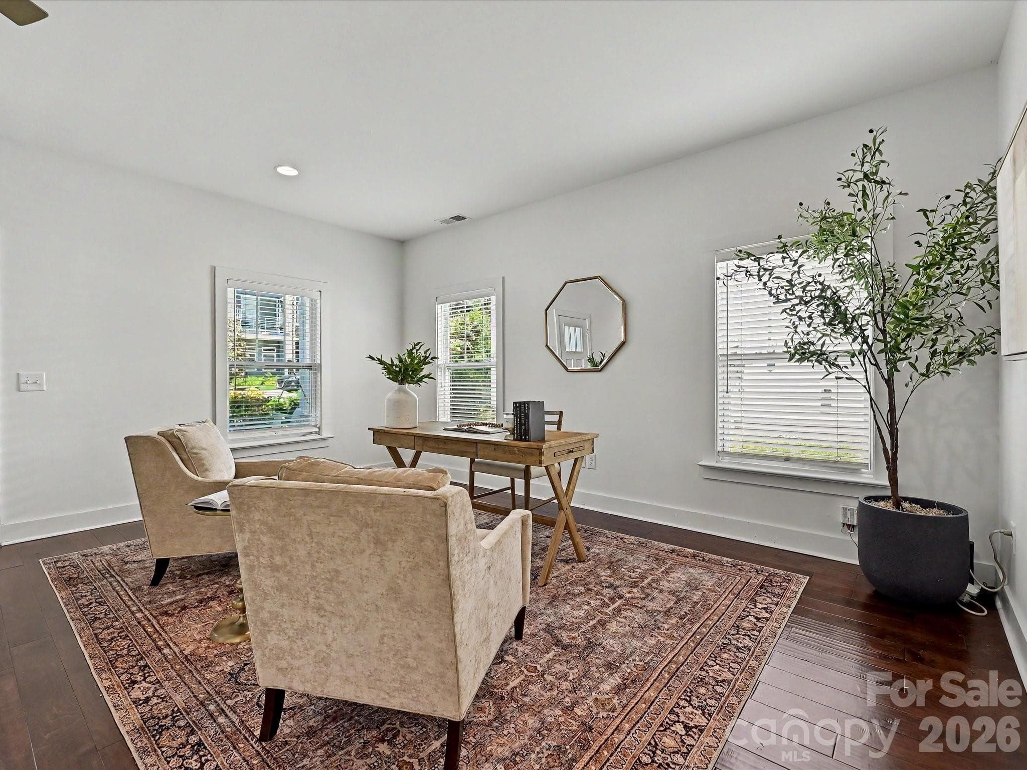 Single Family Residence at Charlotte, photo 6 of 37
