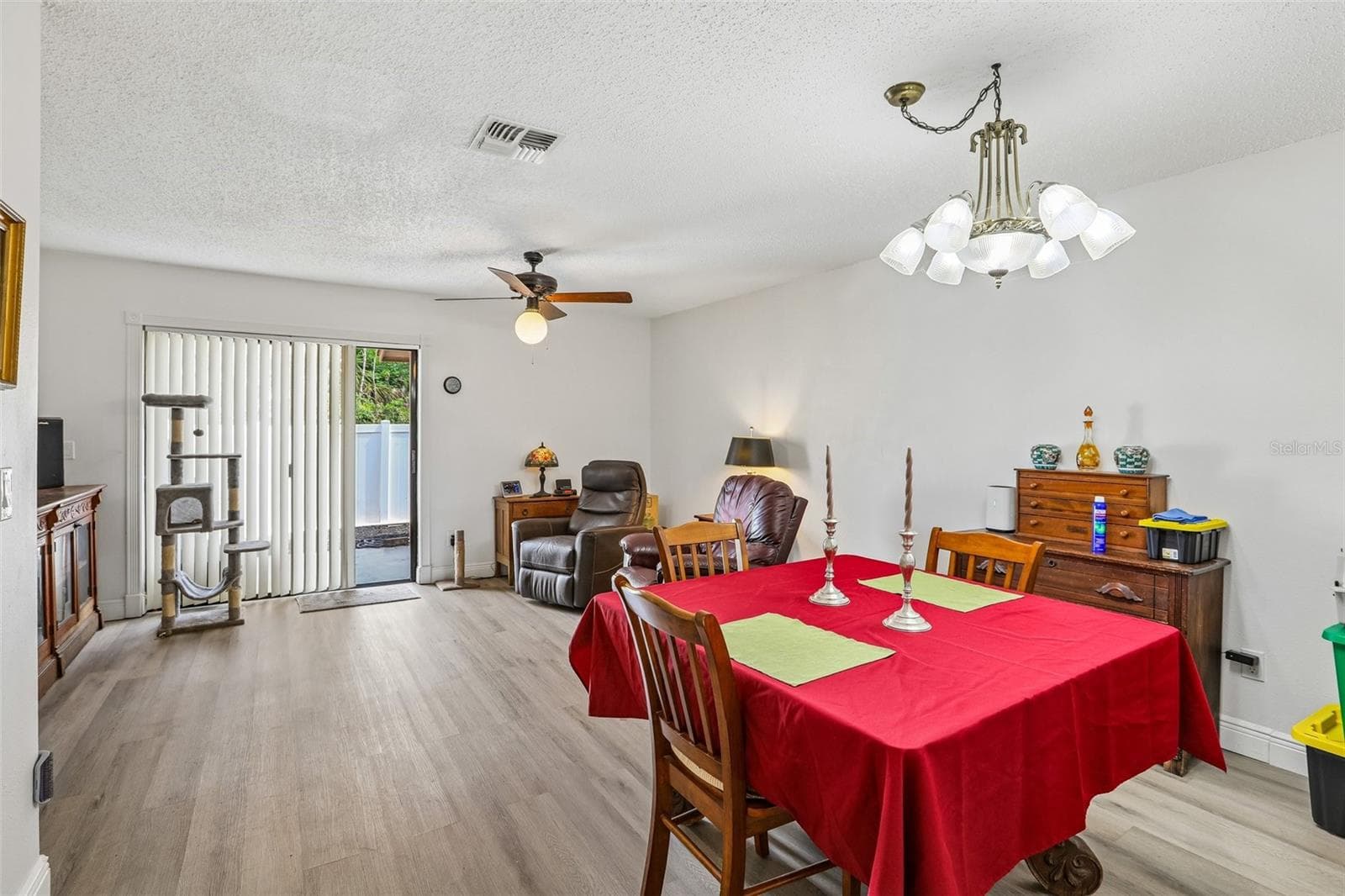 Townhouse at 4005 OAK LIMB CT, TAMPA, photo 6 of 18