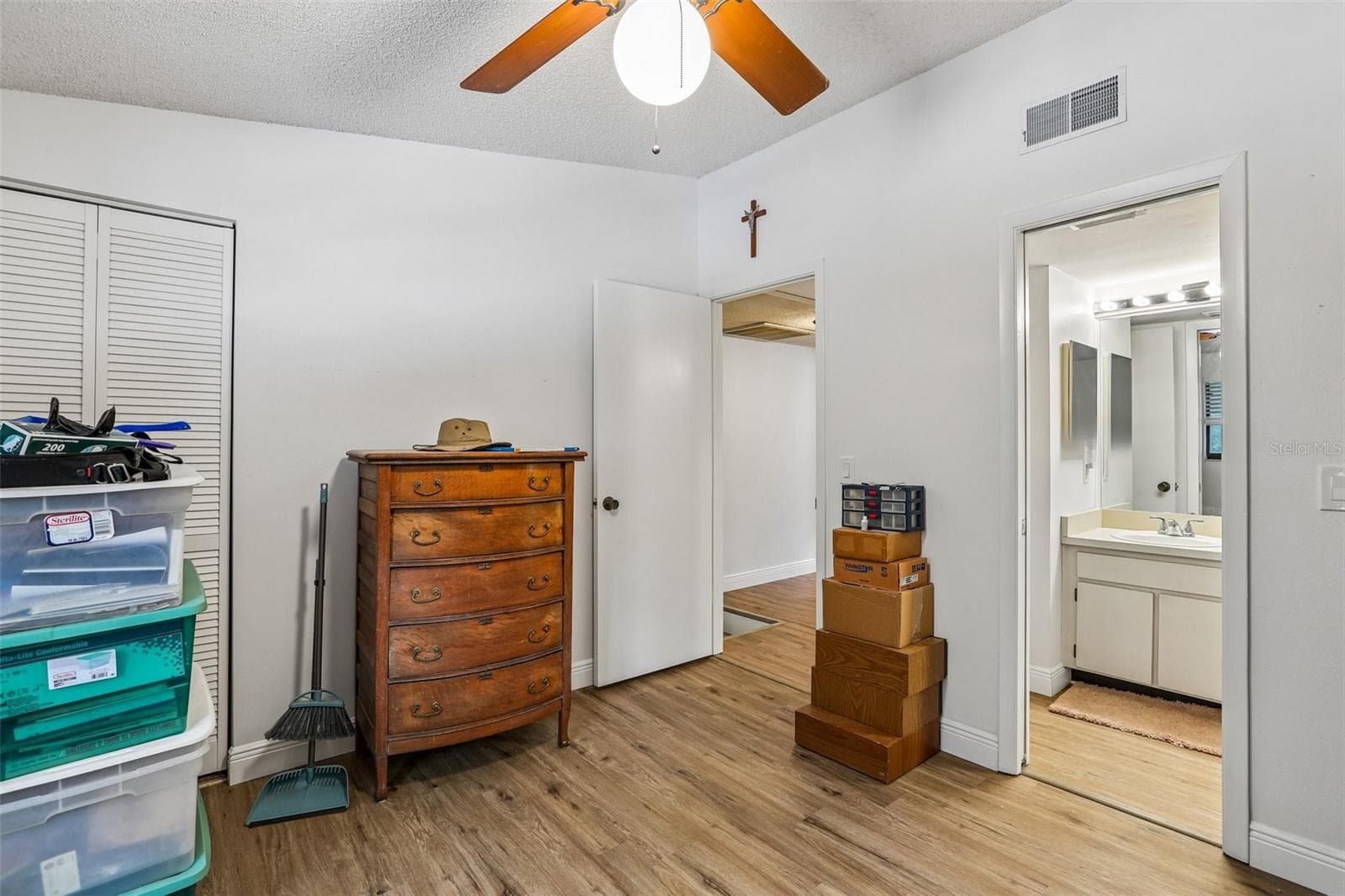 Townhouse at 4005 OAK LIMB CT, TAMPA, photo 15 of 18