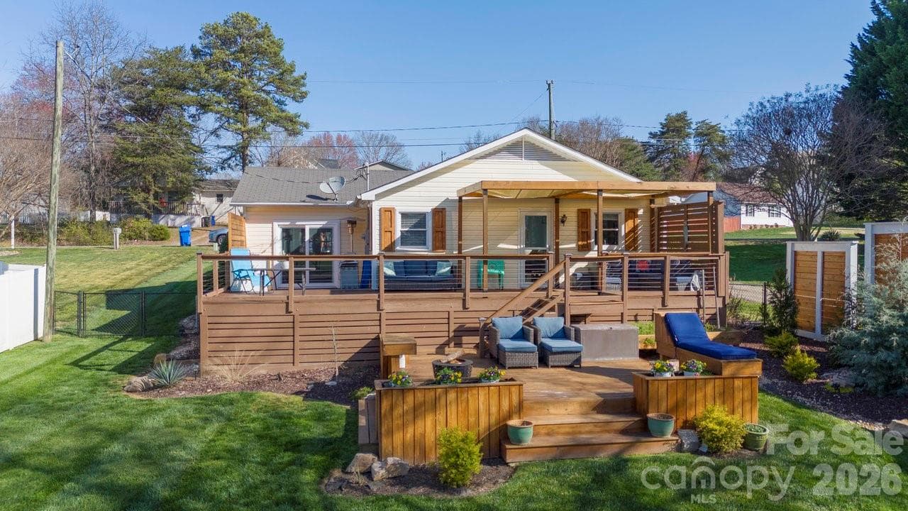 141 Bluewing Lane