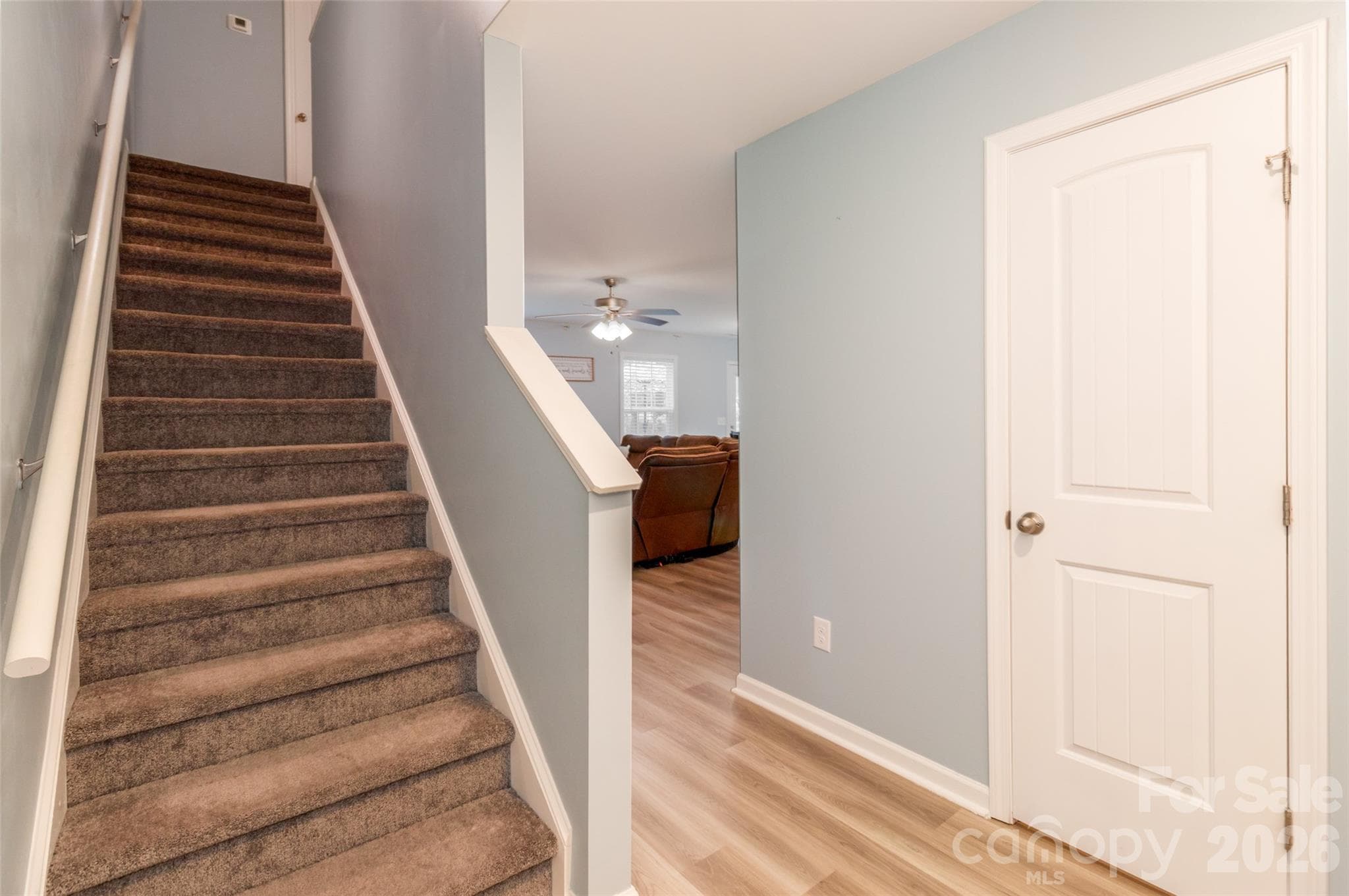 Foyer - 900 Providence Road, Lancaster