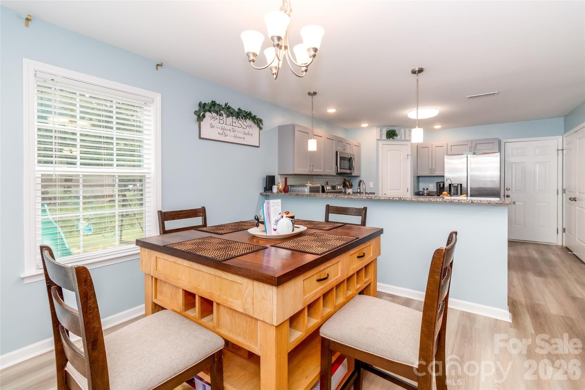 Great eat in kitchen - 900 Providence Road, Lancaster