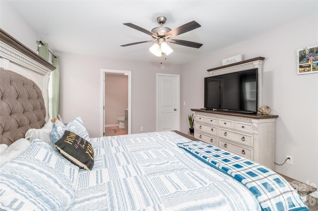 Ceiling fan offers comfort and style - 900 Providence Road, Lancaster