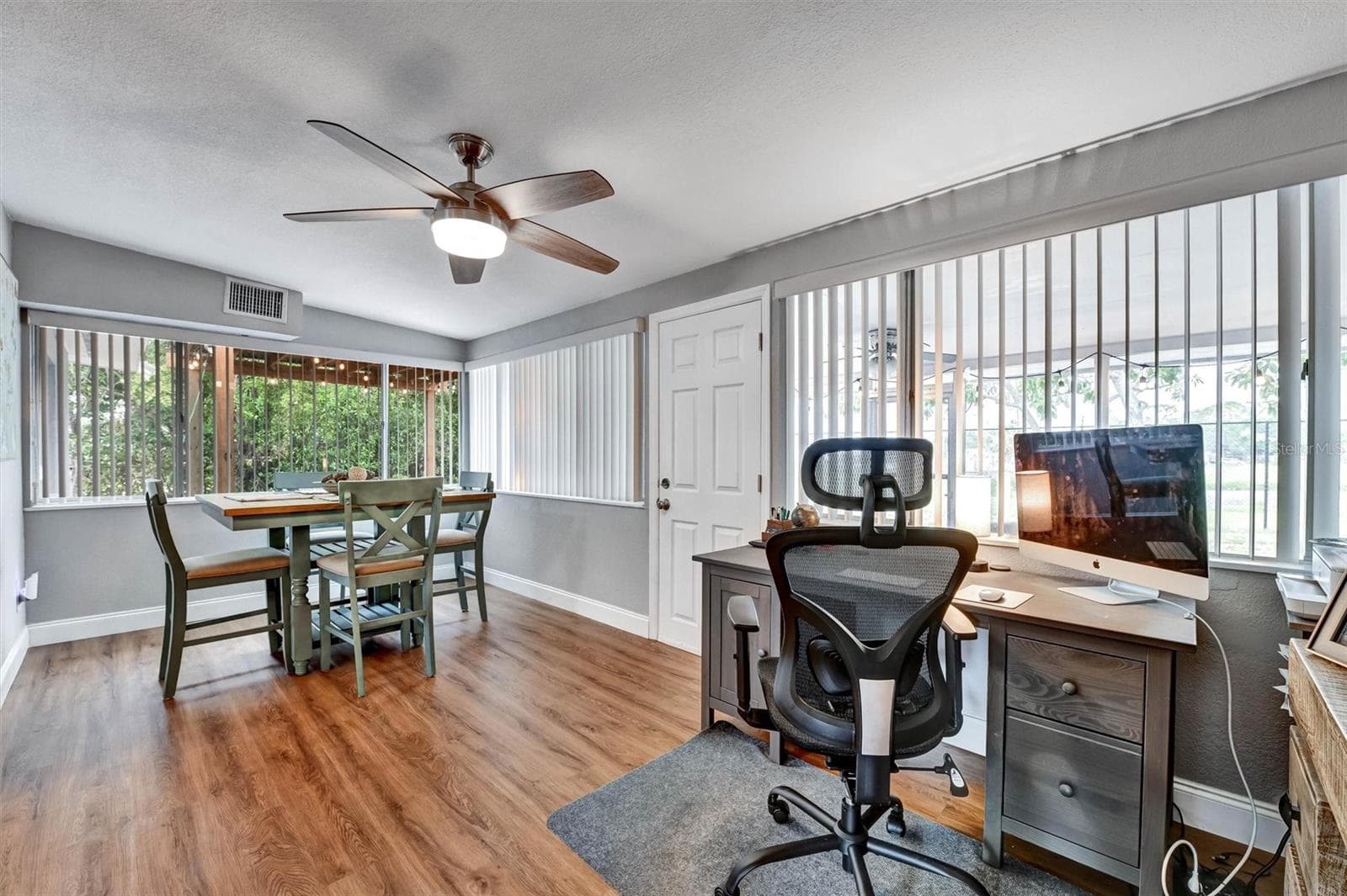 Single Family Residence at 1224 BELLEVUE BLVD, CLEARWATER, photo 13 of 31