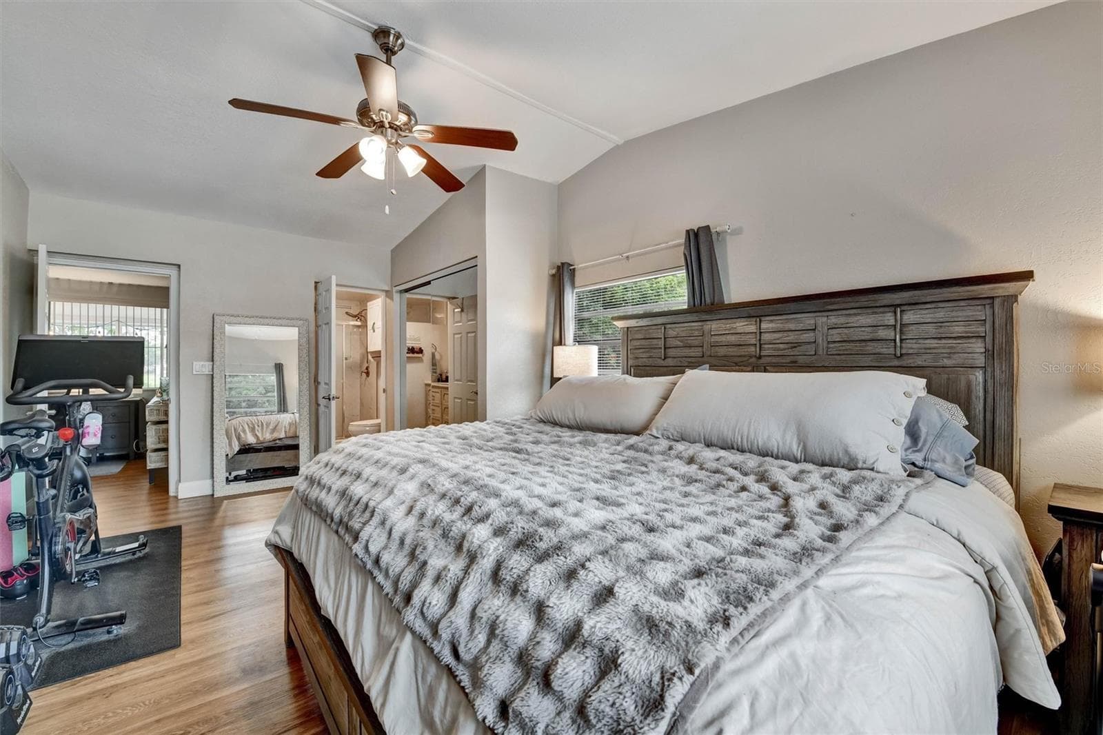 Single Family Residence at 1224 BELLEVUE BLVD, CLEARWATER, photo 19 of 31