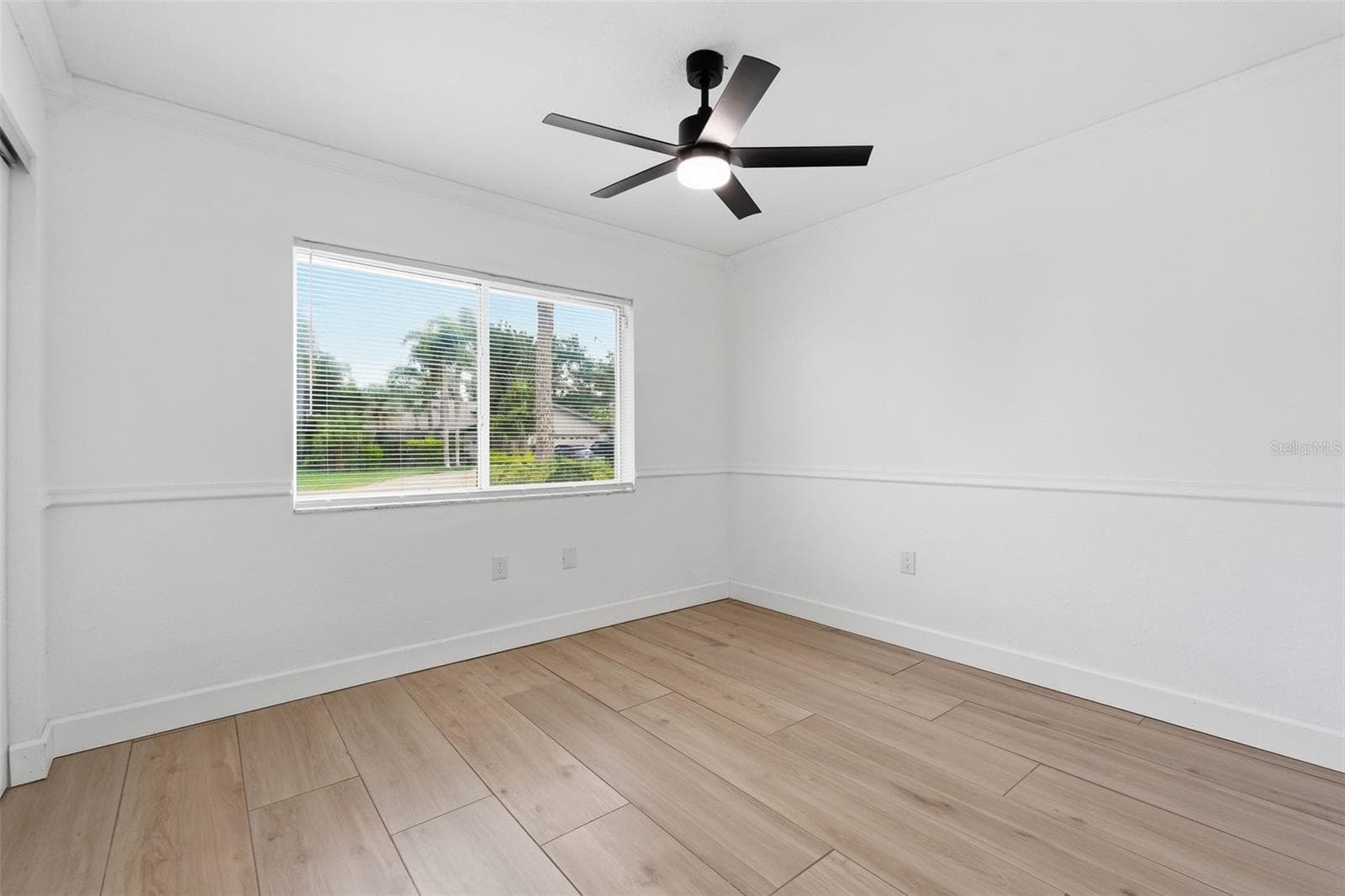 Single Family Residence at 3052 HERON PL, CLEARWATER, photo 11 of 52
