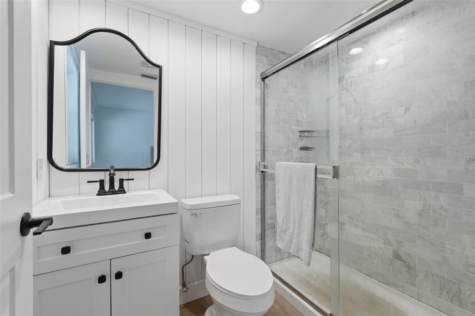 Single Family Residence at 3052 HERON PL, CLEARWATER, photo 17 of 52