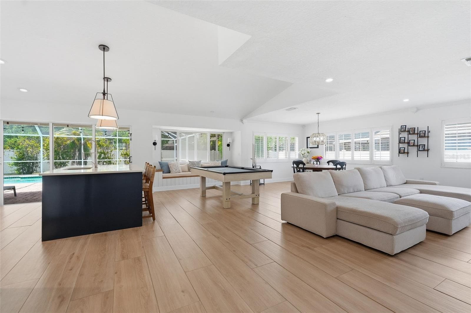 Single Family Residence at 3052 HERON PL, CLEARWATER, photo 21 of 52